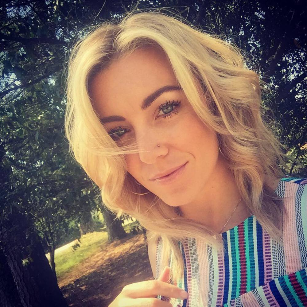 Meet your Posher, Nicole